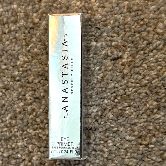 New With Box Anastasia Eye Primer - Picture 3 of 5